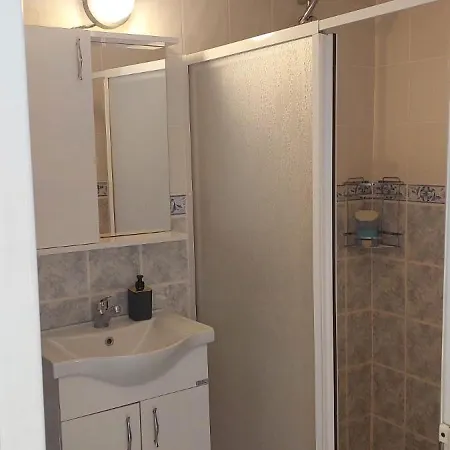 Bena Hostel